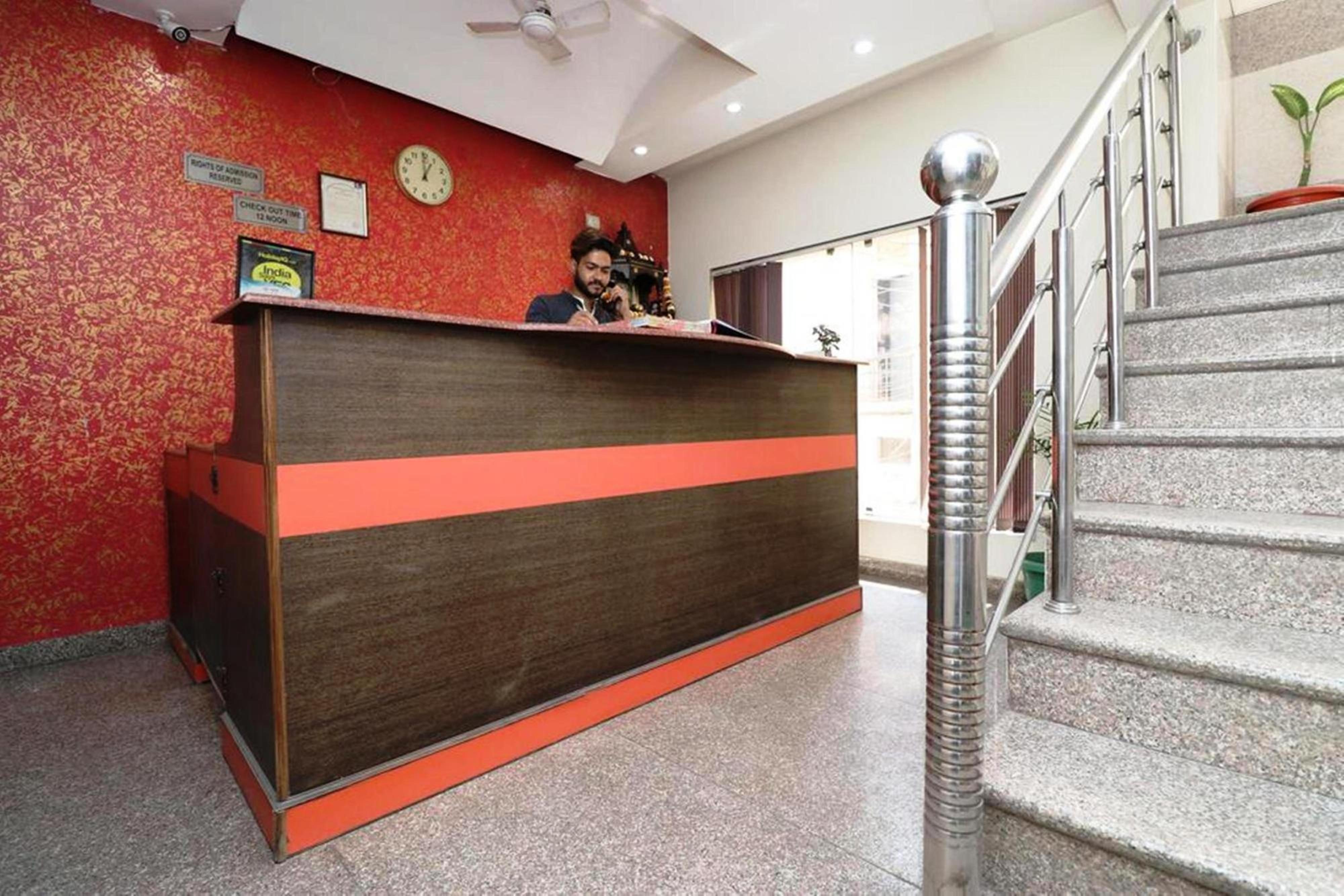 Airport Hotel Mayank Residency New Delhi Eksteriør billede