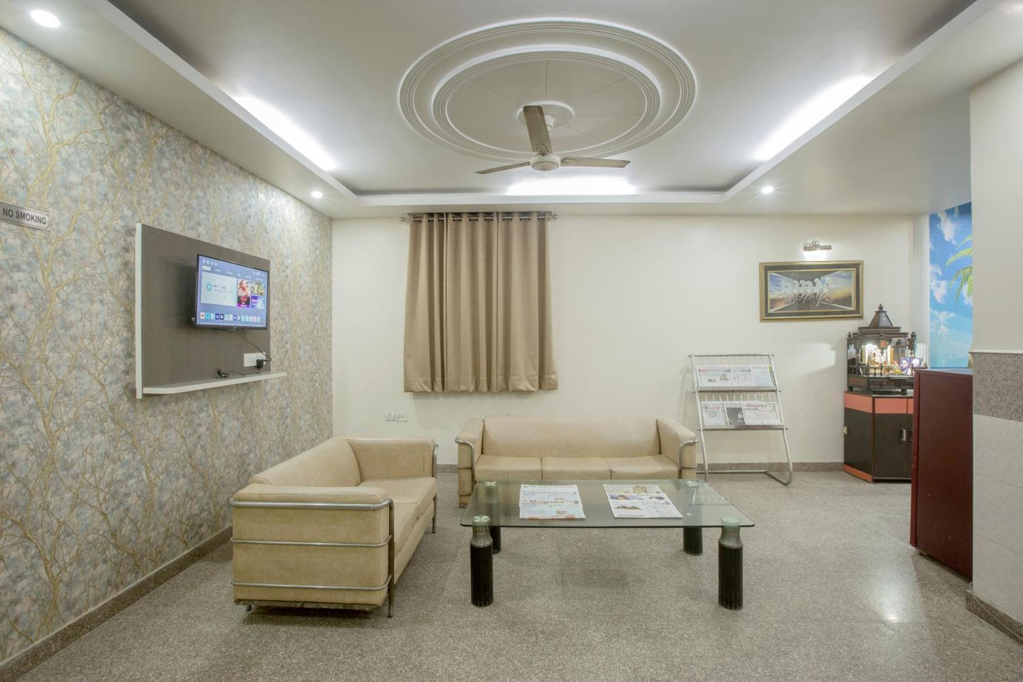 Airport Hotel Mayank Residency New Delhi Eksteriør billede
