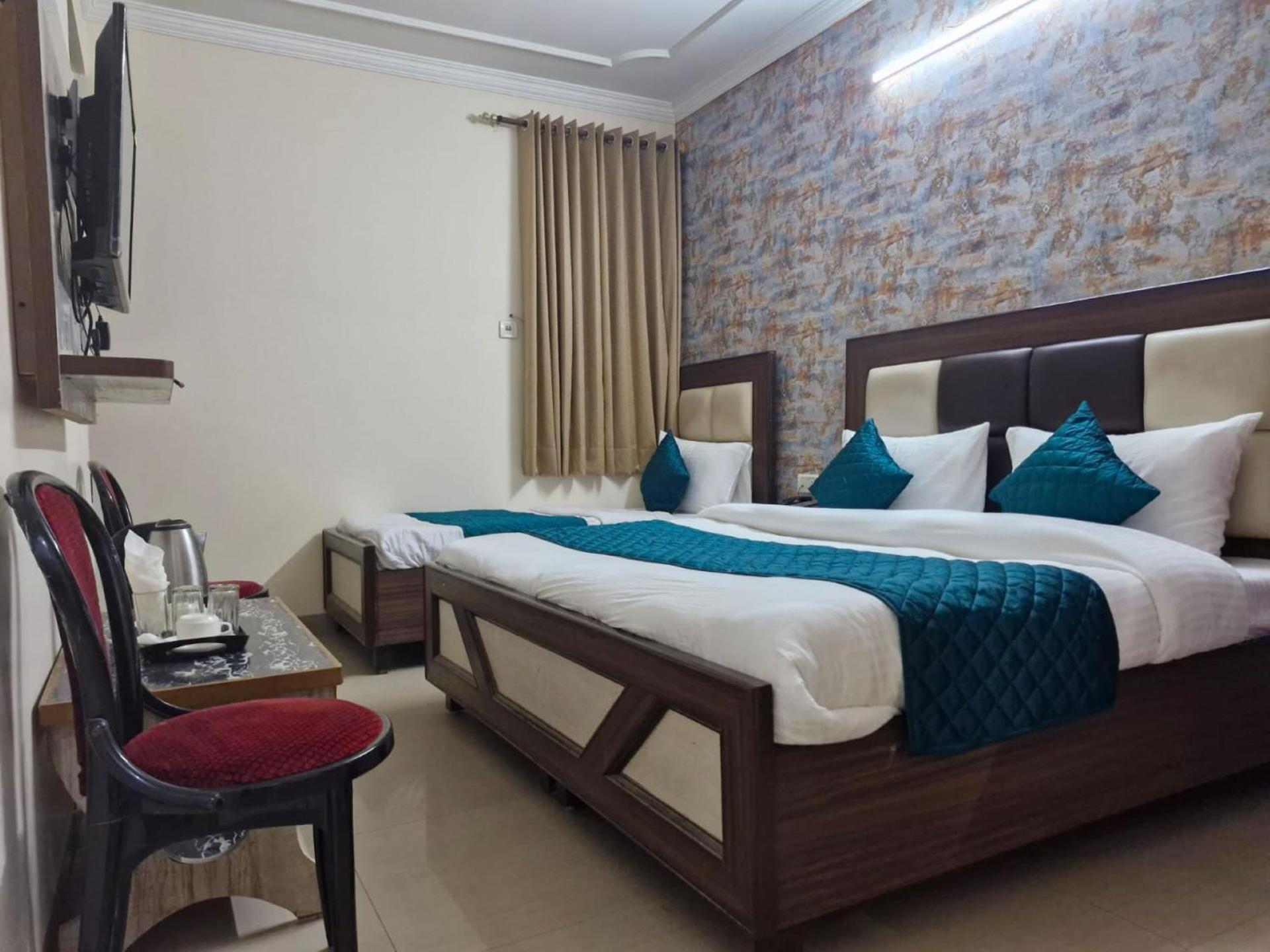 Airport Hotel Mayank Residency New Delhi Eksteriør billede