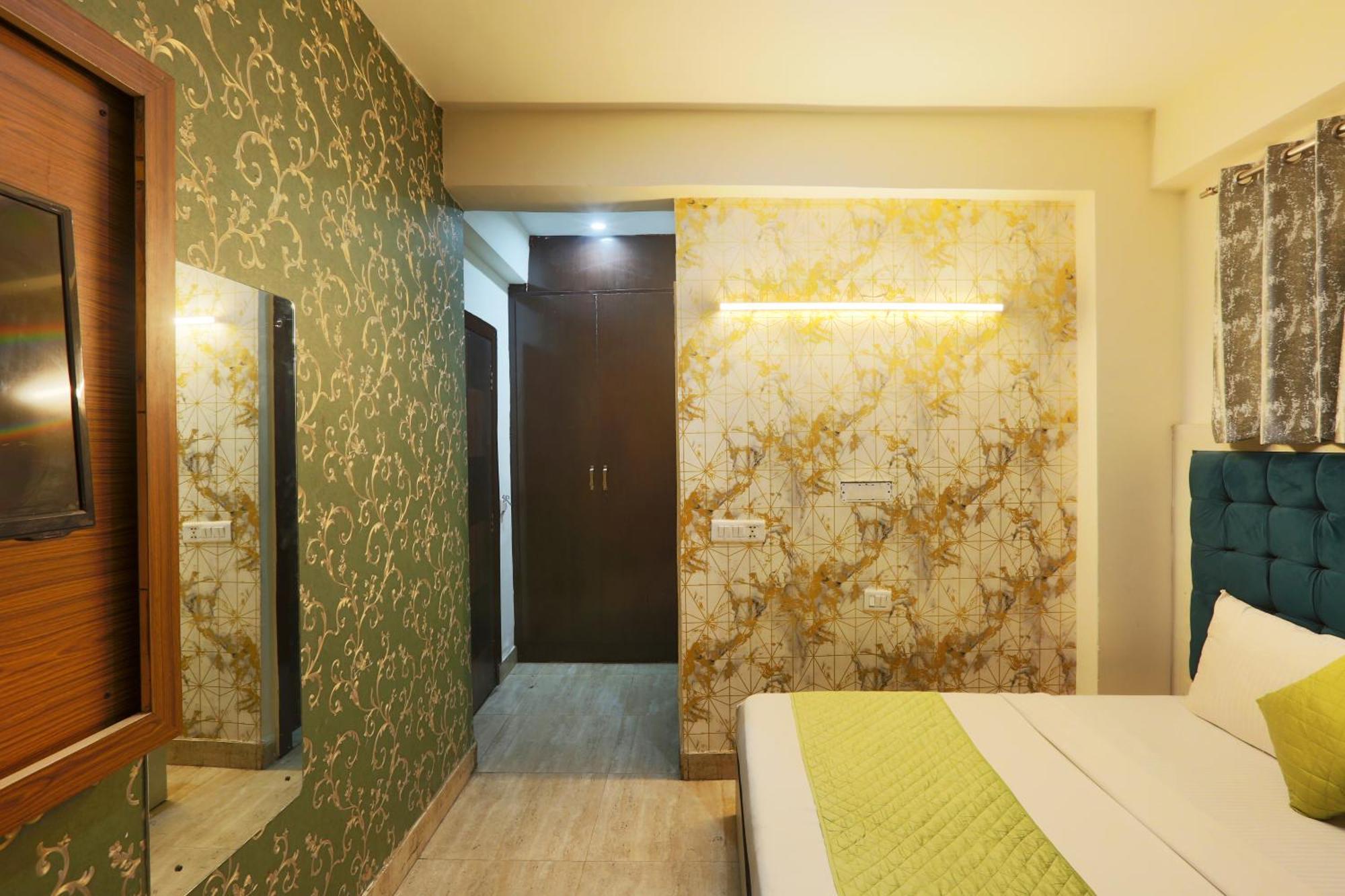 Airport Hotel Mayank Residency New Delhi Eksteriør billede