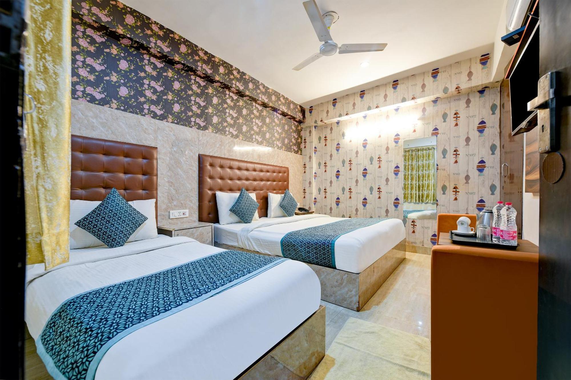 Airport Hotel Mayank Residency New Delhi Eksteriør billede