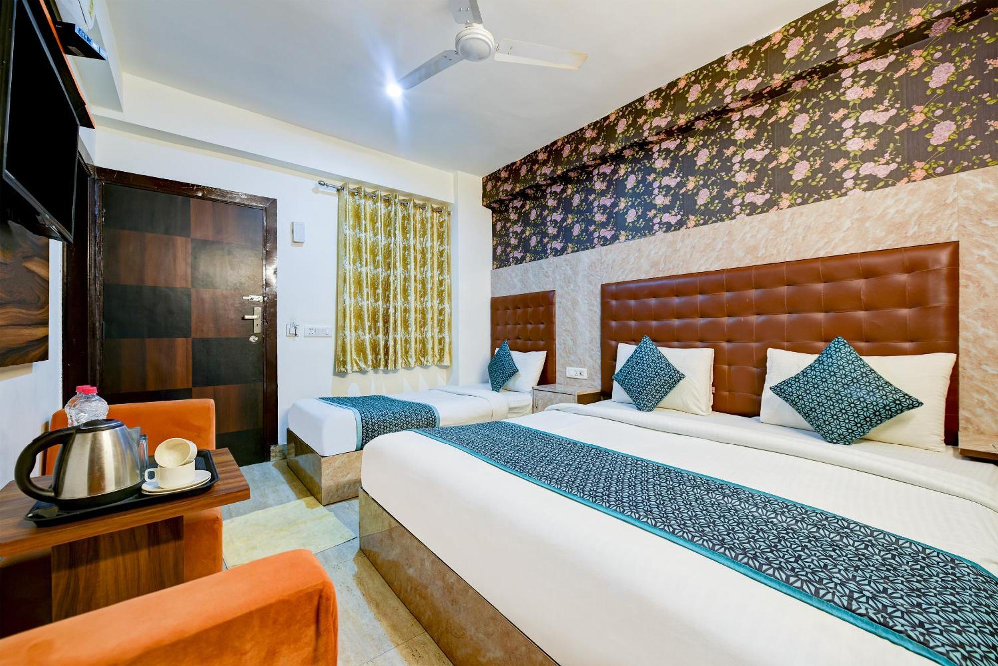 Airport Hotel Mayank Residency New Delhi Eksteriør billede