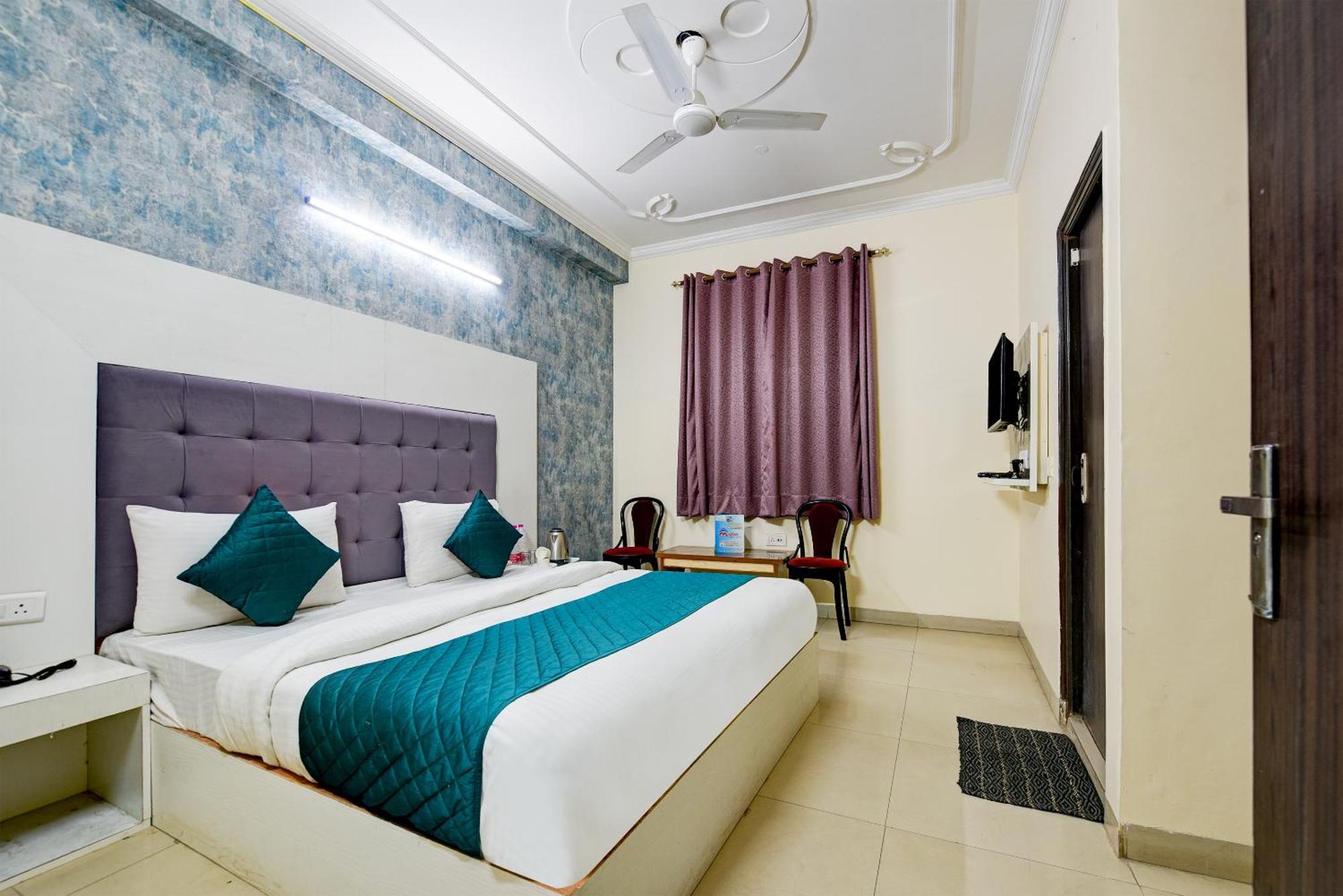 Airport Hotel Mayank Residency New Delhi Eksteriør billede